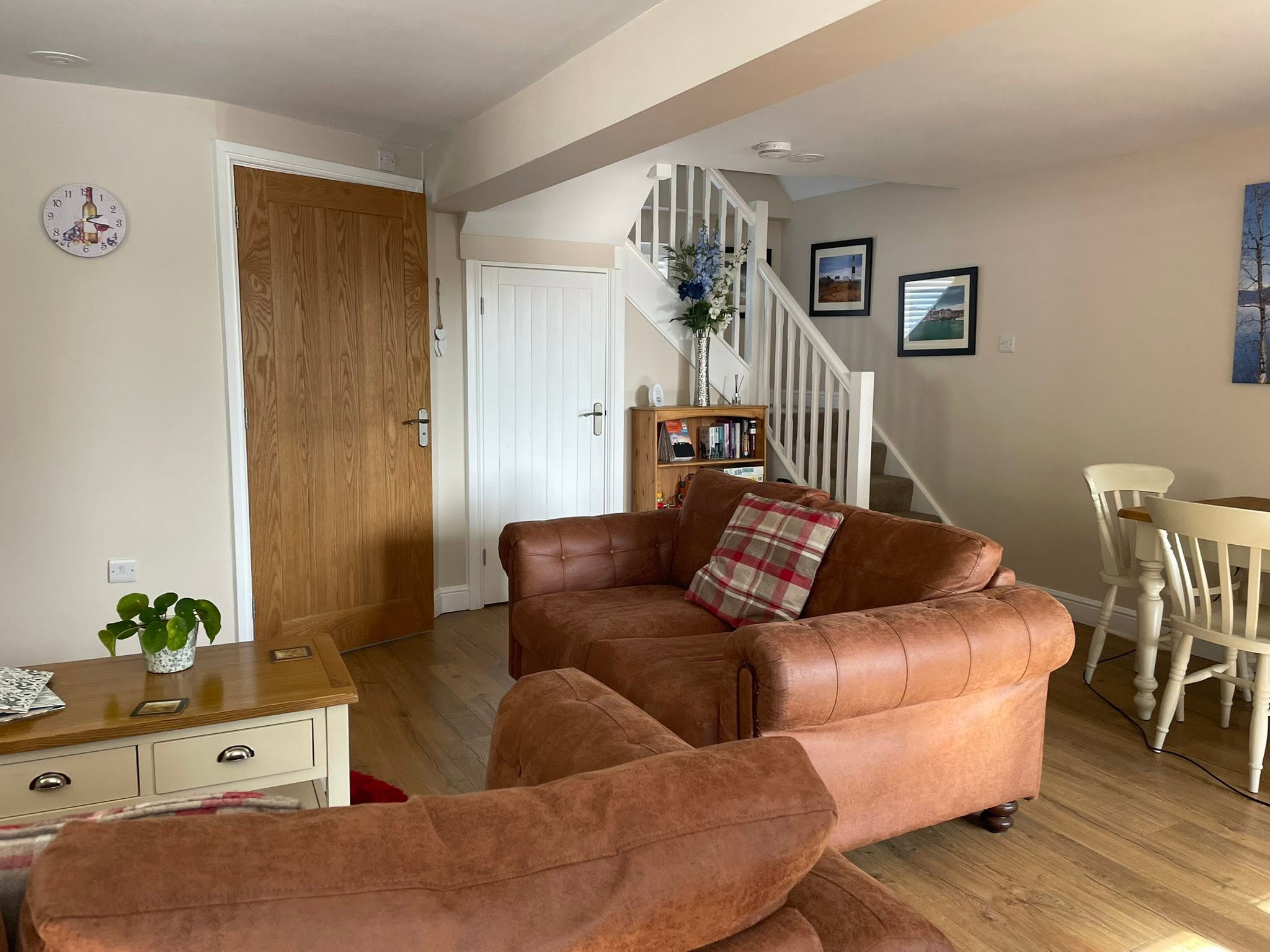 The dining area seen from the lounge
